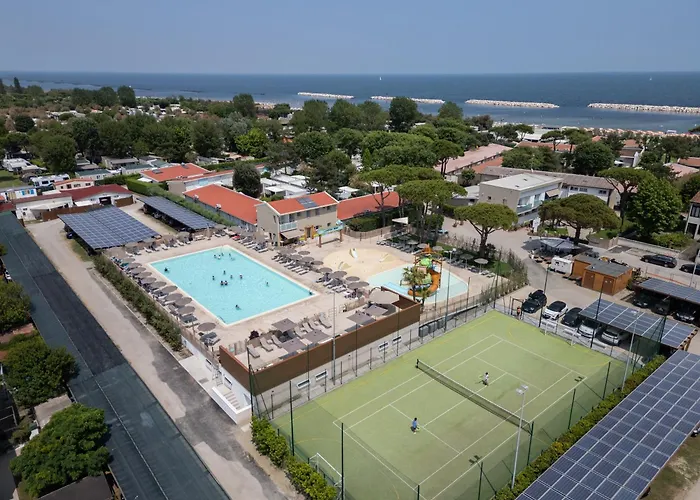 Semesteranläggning (resort) Park Gallanti 4*