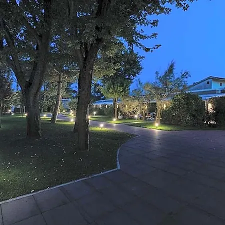 Üdülőközpont Park Gallanti 4*
