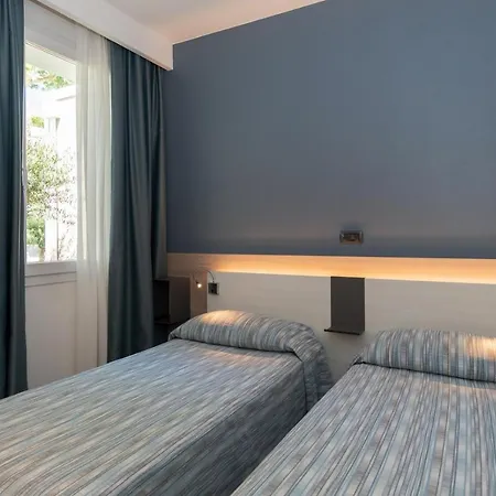 Park Gallanti 4* ليدو دي بومبوسا
